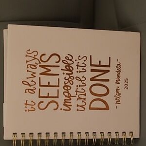 💕NWT 12 Month Weekly & Monthly Planner💕Jan 2025-Dec 2025💕